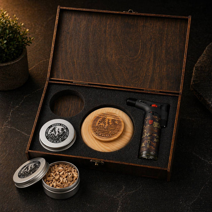 Whisky and cocktail smoker gift set