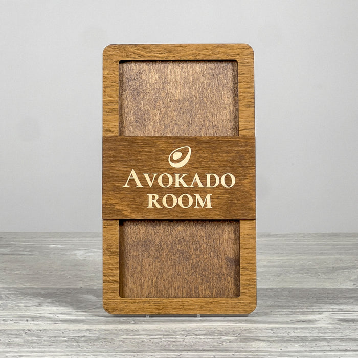 Wooden check presenter 195×110 mm, Yew