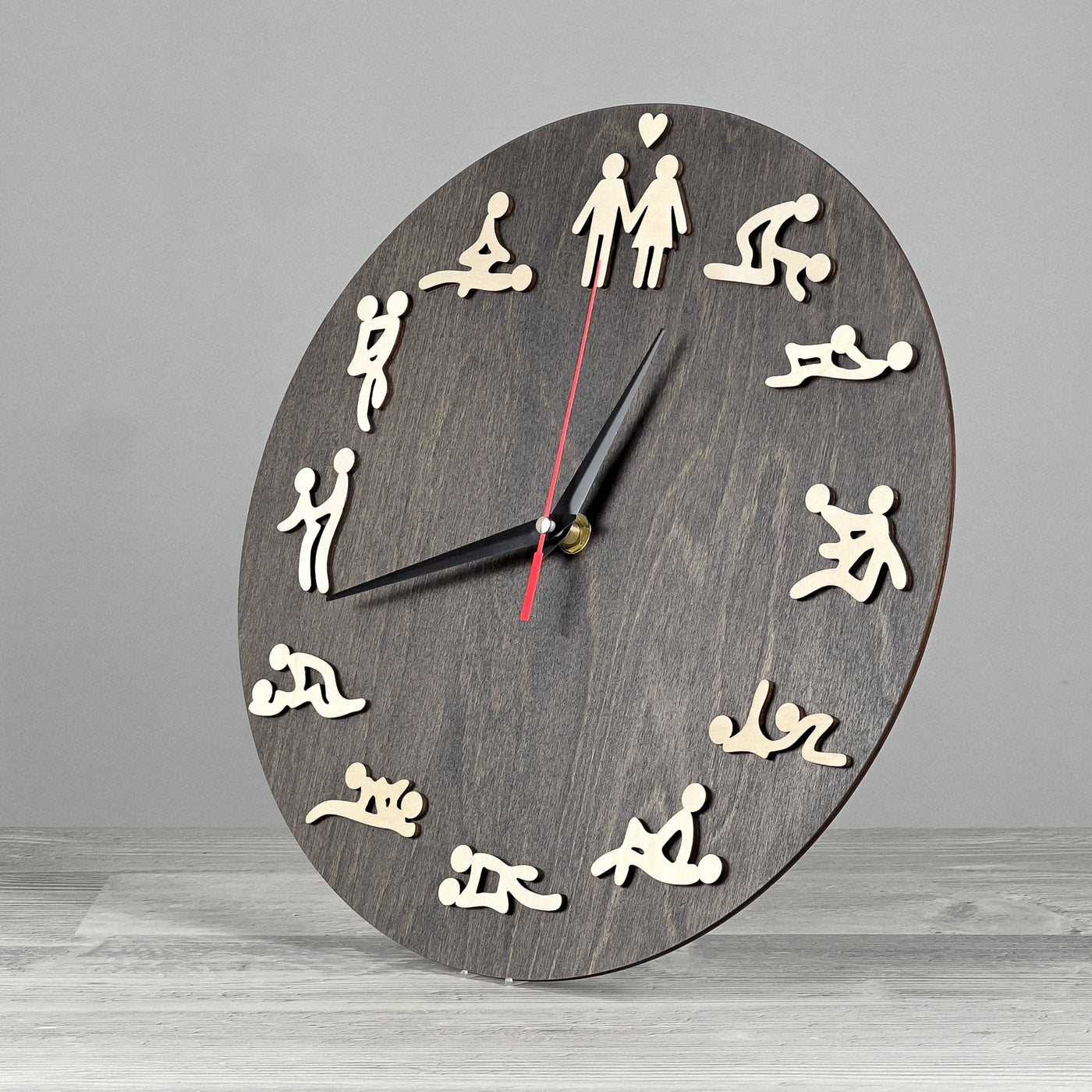 Wall clock with figures