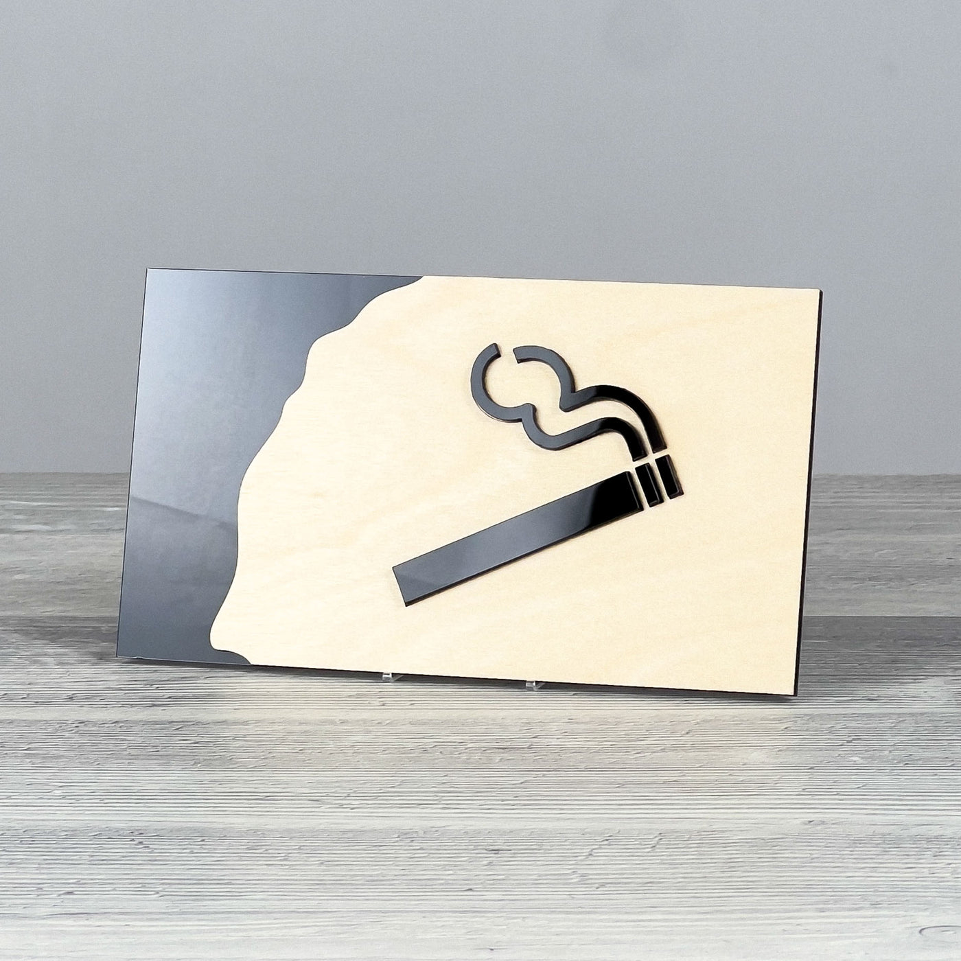 Smoking area sign