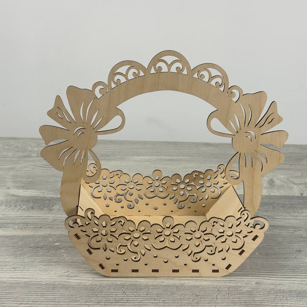 Easter basket 140×140×240 mm