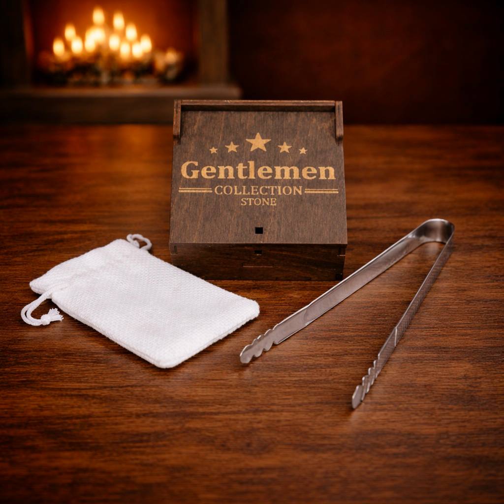 Whisky stones in a wooden box, 4 pcs