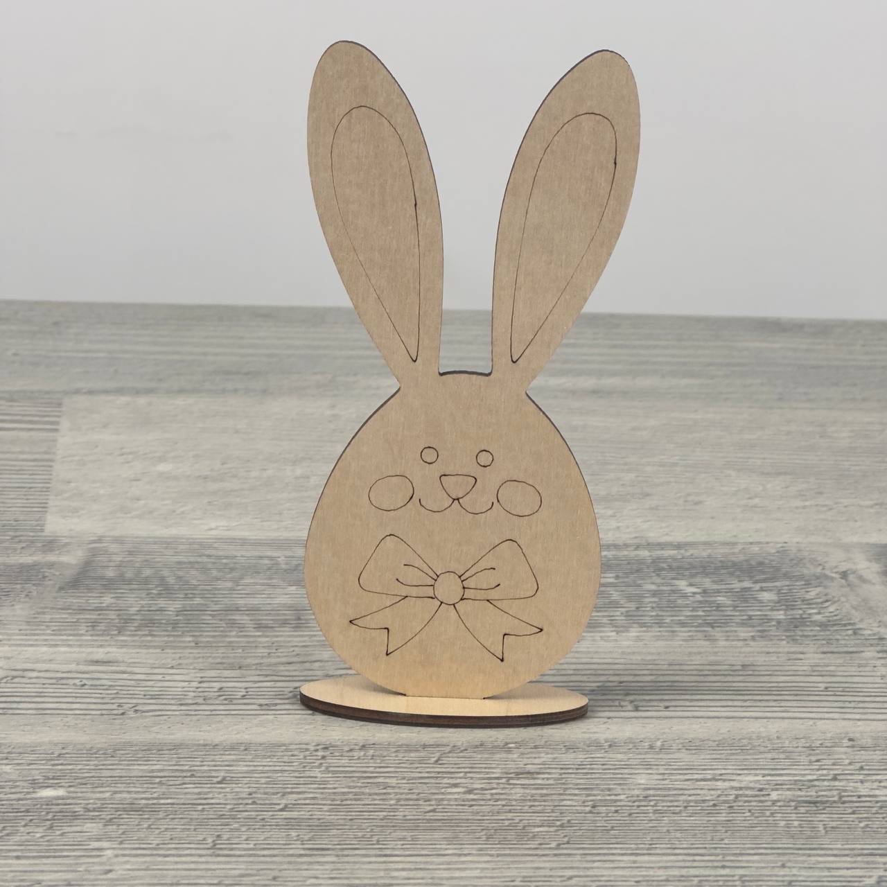 Easter bunny decoration