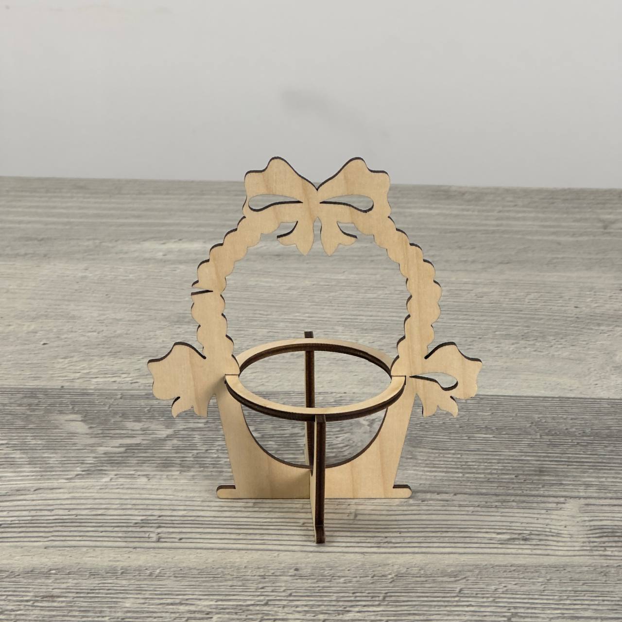 Easter egg holder for 1, Basket