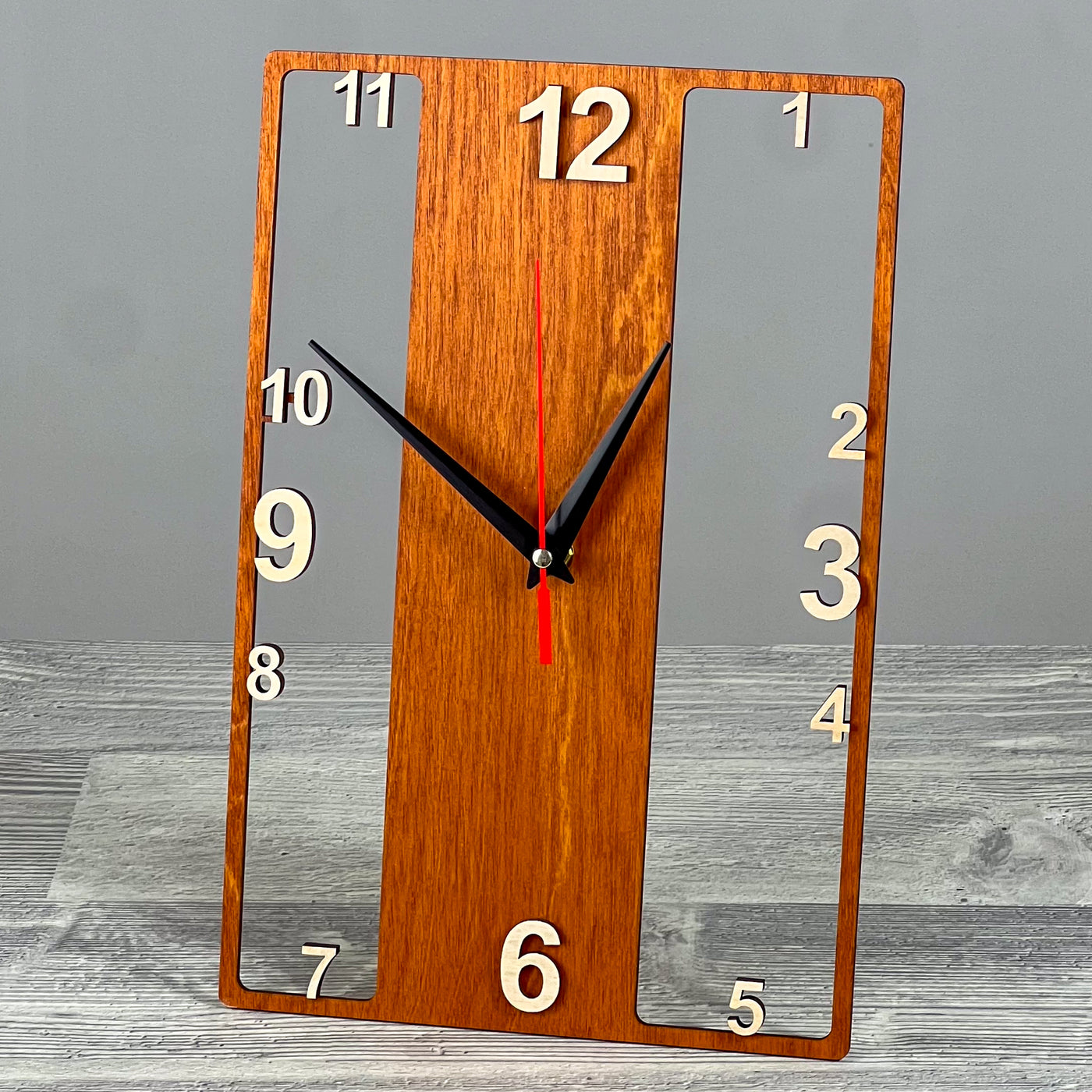 Rectangular wall clock